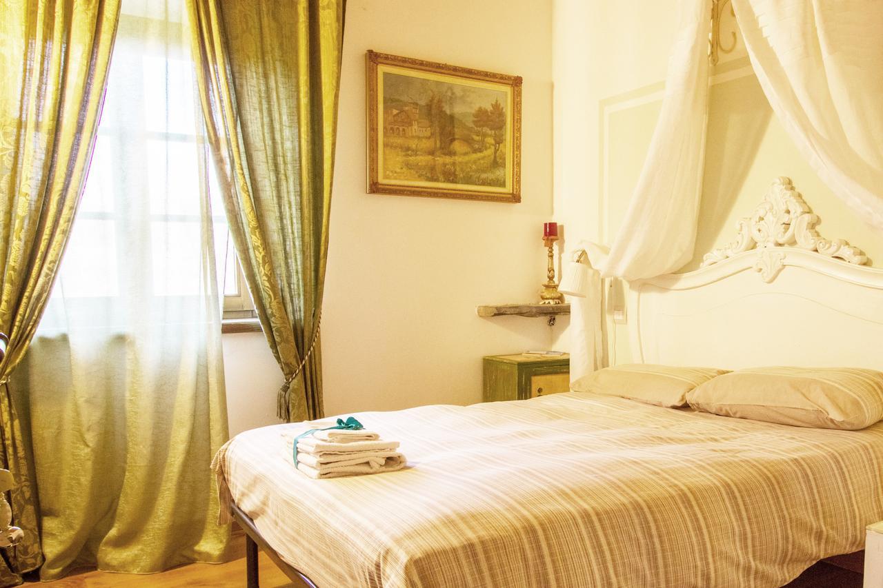 Il Giardino Di Rosmarino Bed & Breakfast Pontremoli Exterior photo